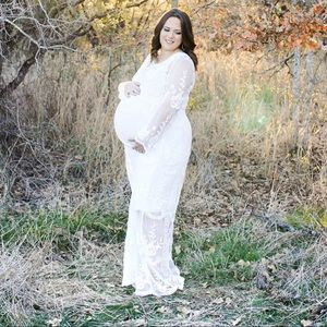 Lace Maternity Photoshoot Dress